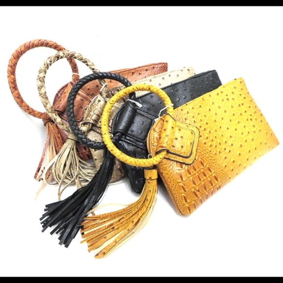 Various Color Vegan ostrich Print Wristlets Bundle (1 Blk, 1Coffee, 1 Blue) - Picture 14 of 14